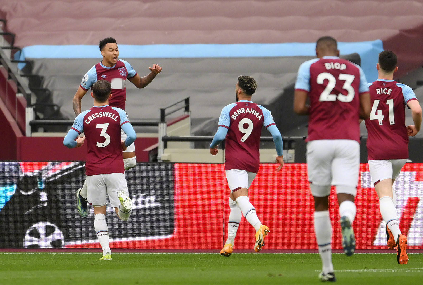 罗伯逊的职 罗伯逊的职